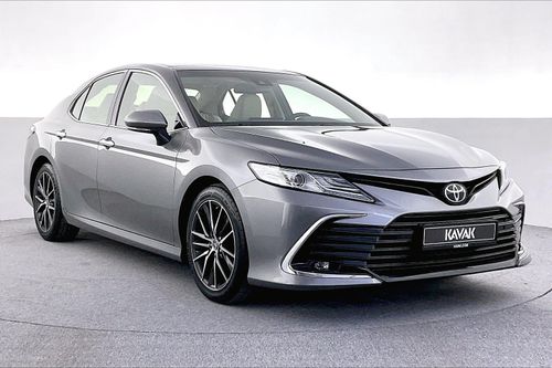 Toyota Camry SE+ | Guaranteed Warranty | 0 Down Payment