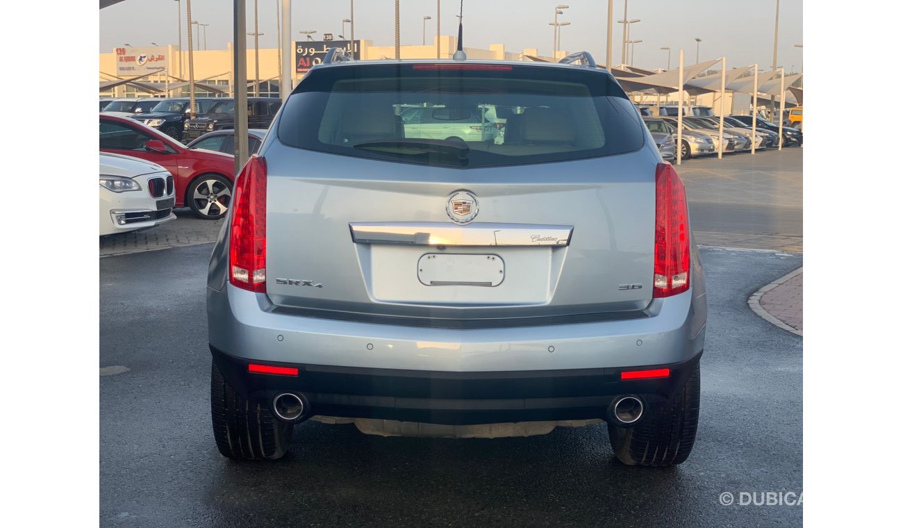 Cadillac SRX Cadillac SRX_2015_Excellend_condihich