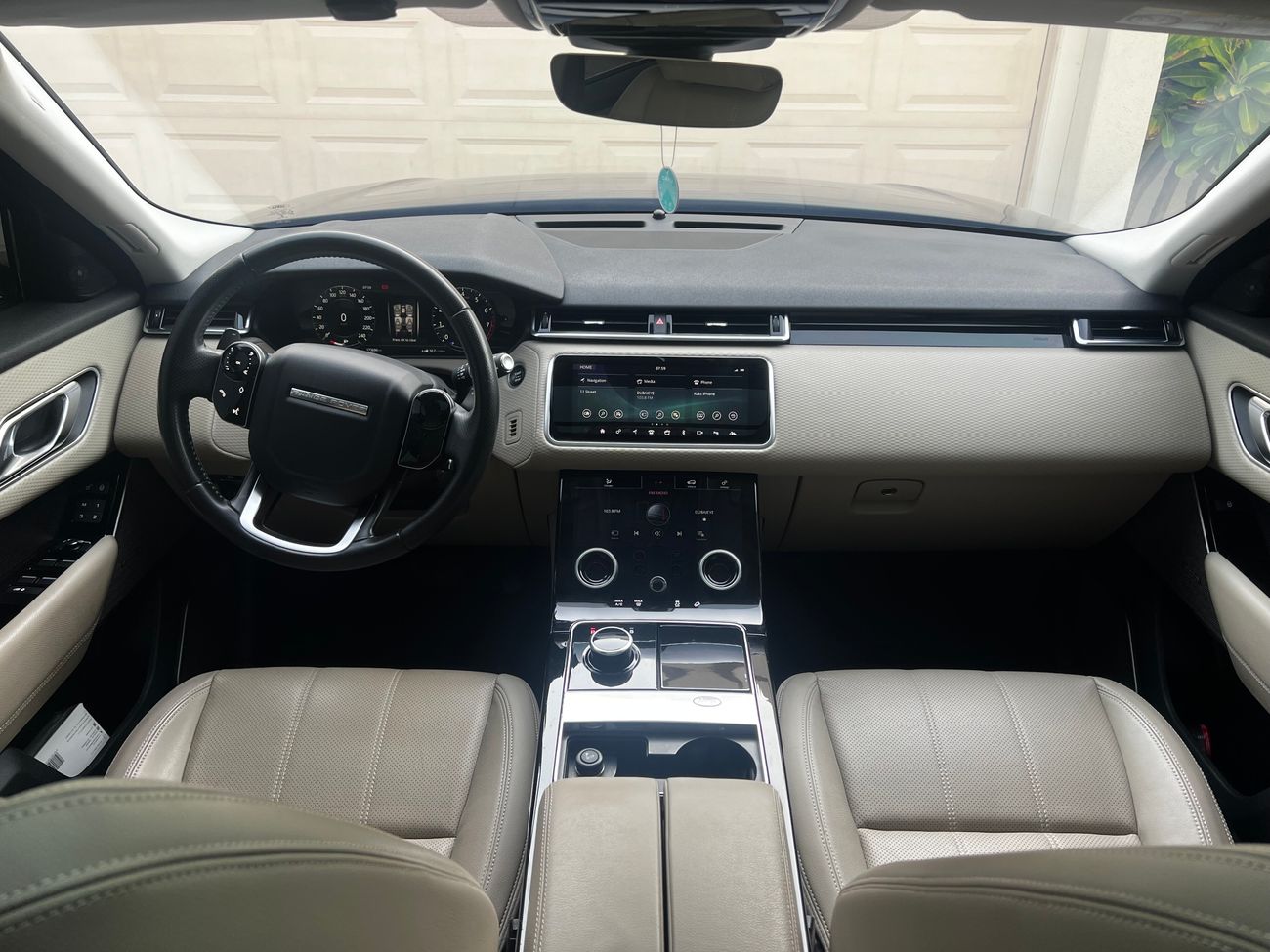 لاند روفر رينج روفر فيلار HSE P250 2.0L