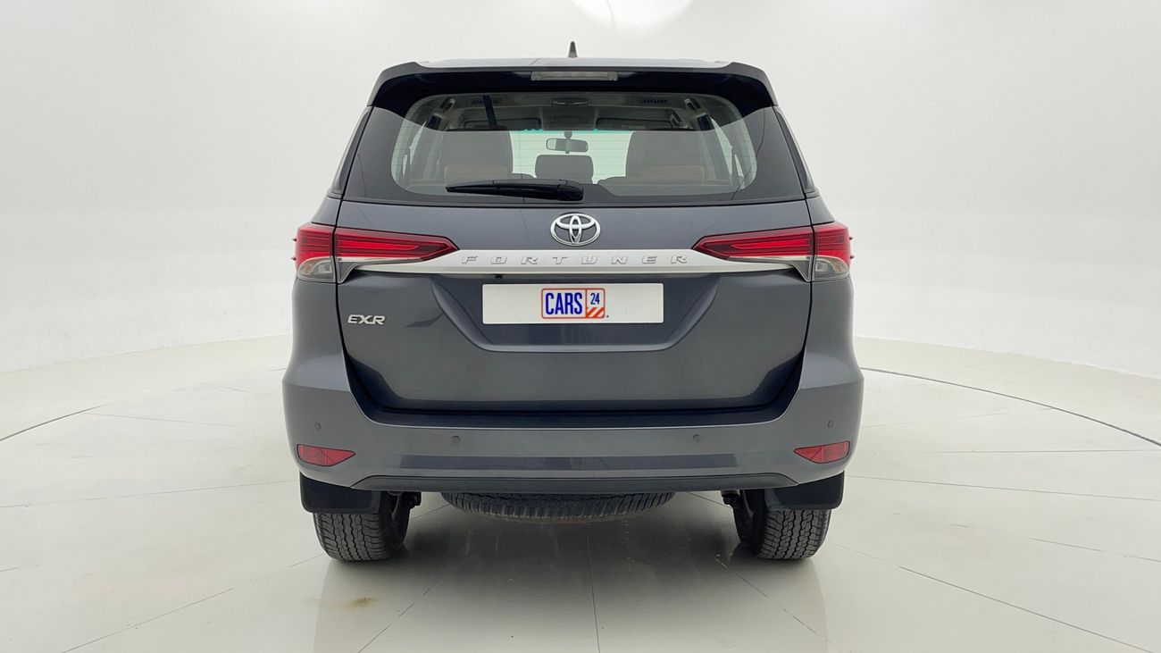 تويوتا فورتونر EXR 2.7 | بدون دفعة مقدمة | اختبار القيادة في المنزل