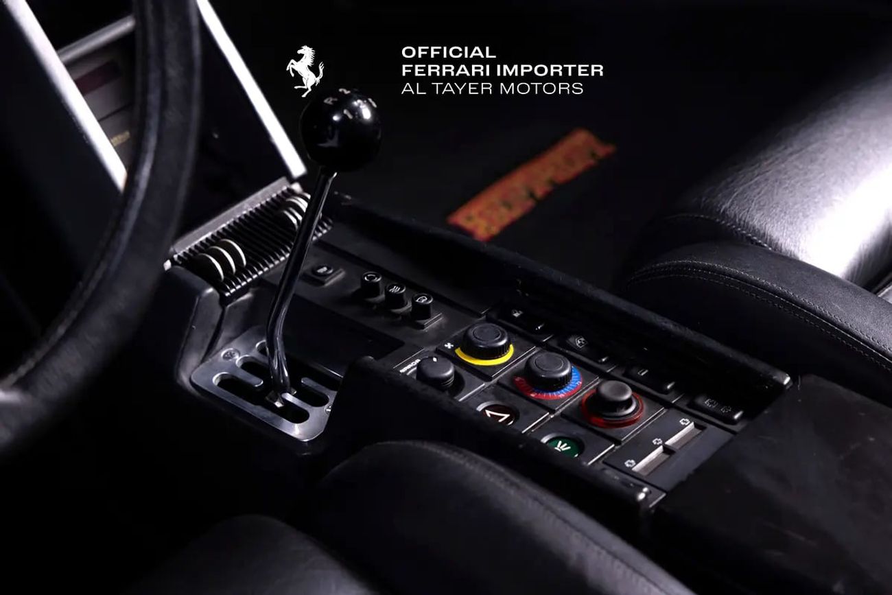 Ferrari Testarossa Drive the Legend: Classiche MY in Rosso Corsa