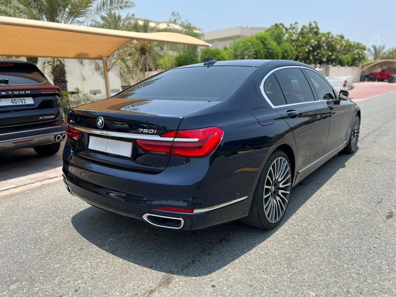 BMW 750i 7 SERIES | X-DRIVE | FULL OPTION | BLUE EXTERIOR COLOR | REAR VIEW CAMERA | ELECTRIC SEAT | SUNROOF