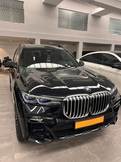بي أم دبليو X7 50i M SPORT