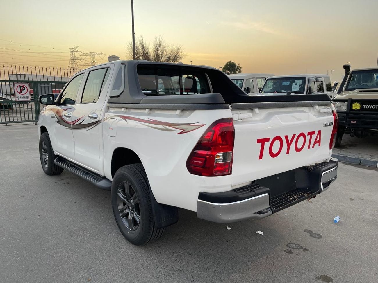 تويوتا هيلوكس 