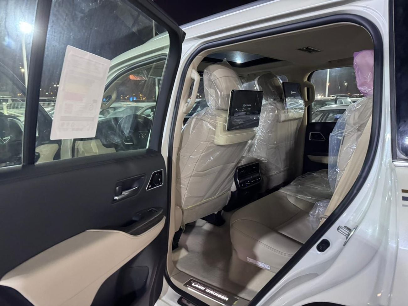 Toyota Land Cruiser Full options