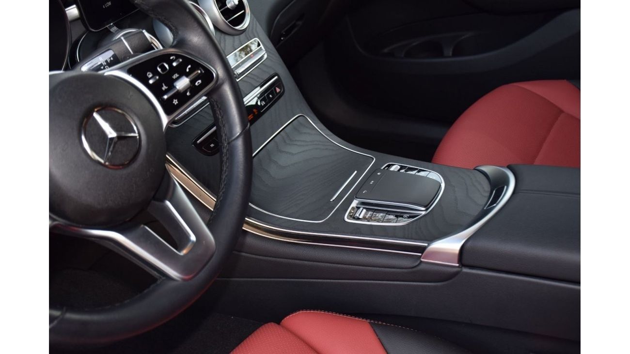 Mercedes-Benz GLC 300