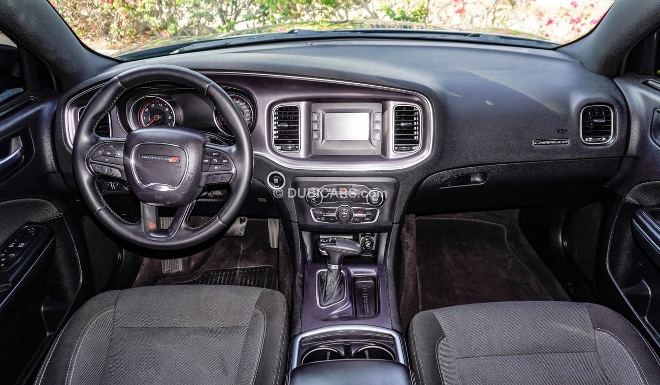 Dodge Charger 2016 V6 GCC SPECS FULL SERVICE HISTORY