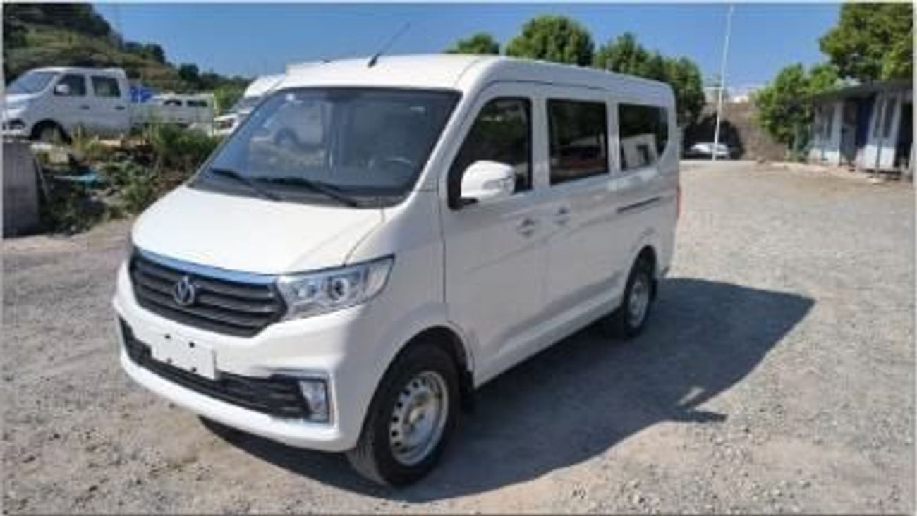 KYC V3 KYC V3 PASSENGER VAN SEATER 7, 8 & 11 - CHINESE SPEC FOR EXPORT