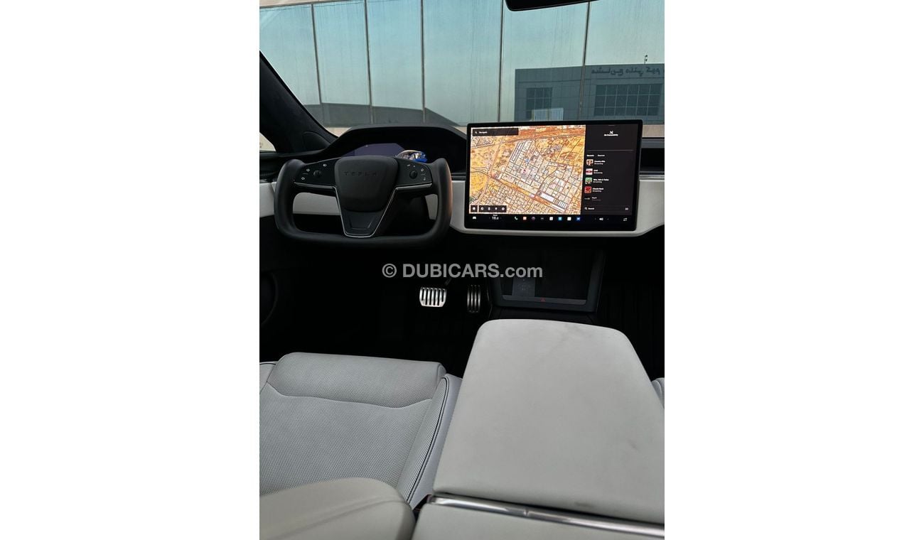 تسلا Model S بلاد