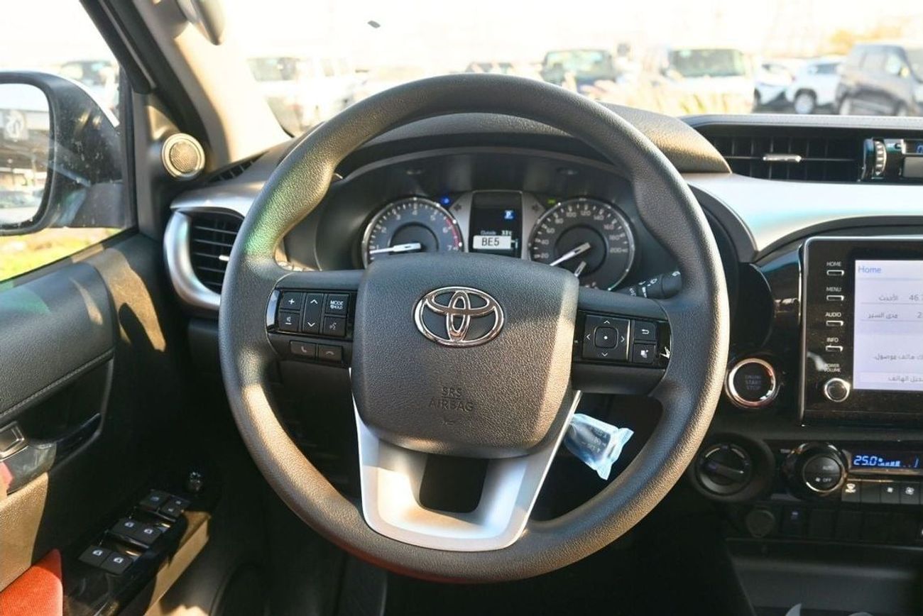 تويوتا هيلوكس Toyota Hilux 2.7L Petrol Automatic 4WD 2025