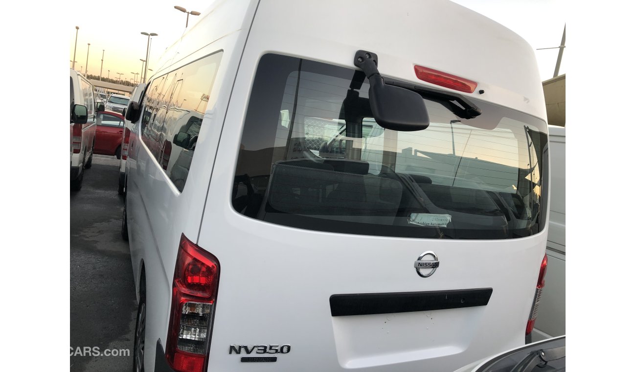 Nissan Urvan