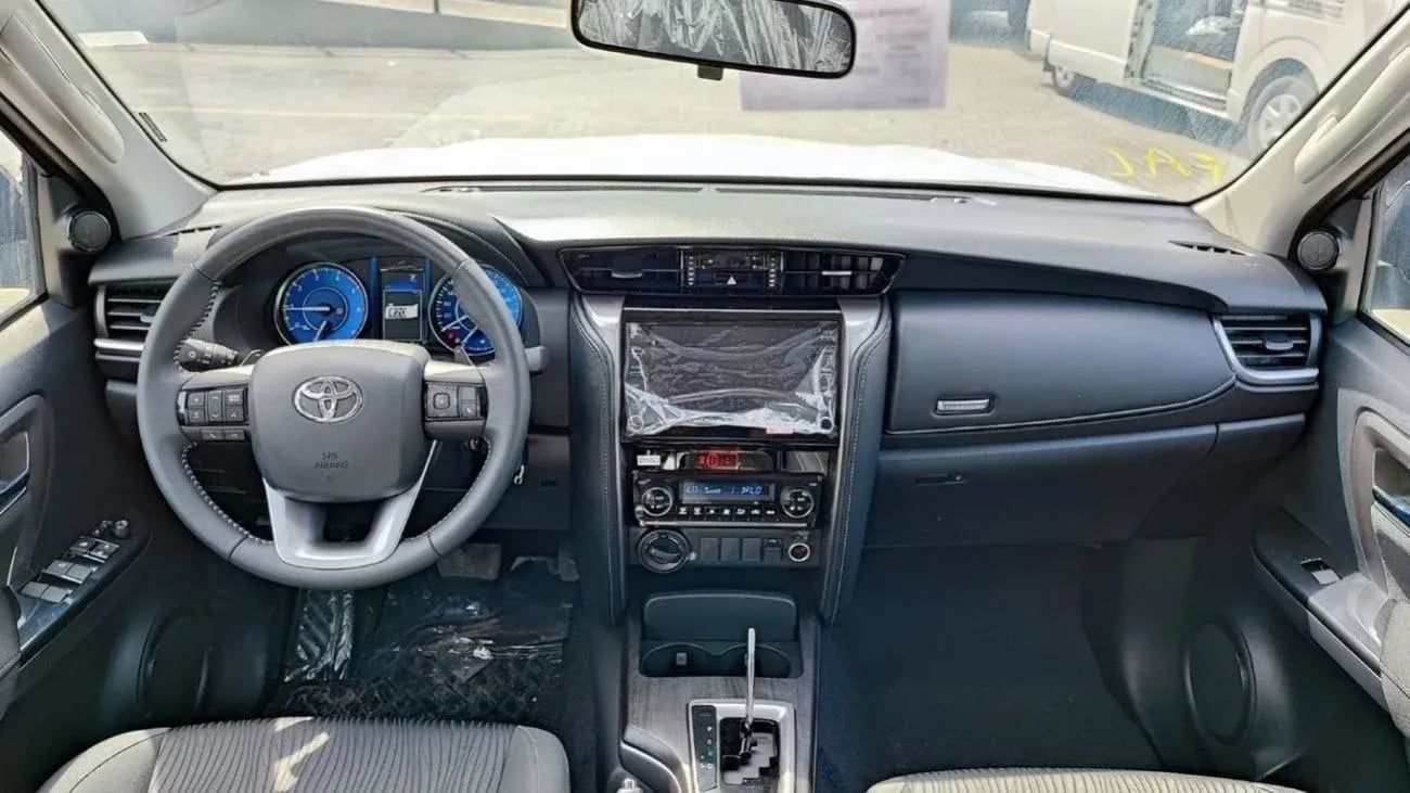 Toyota Fortuner GXR 2.4L DLESEL
