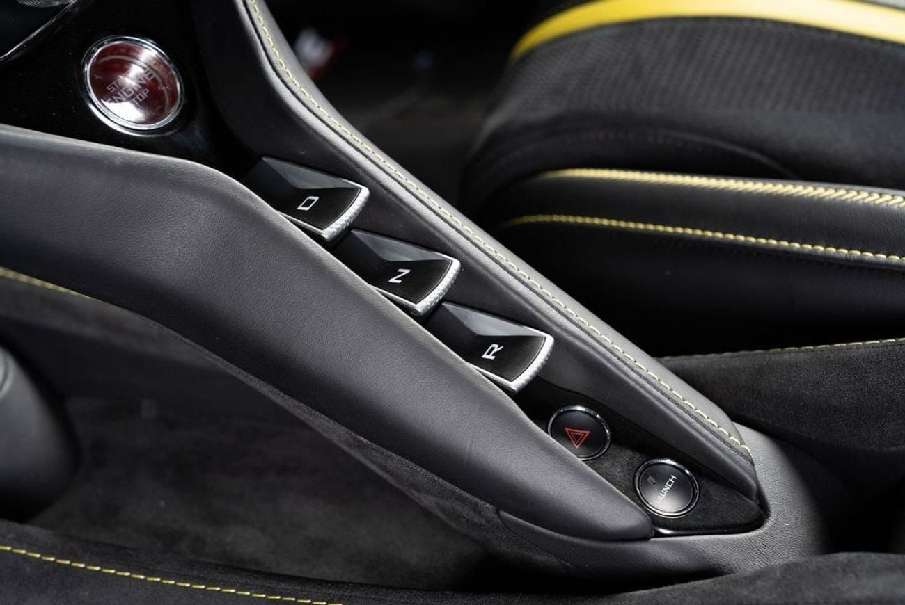 McLaren 720S 2020 - McLaren 720s - CARBON PACKAGE - IMMACULATE CAR - WARRANTY AVAILABLE