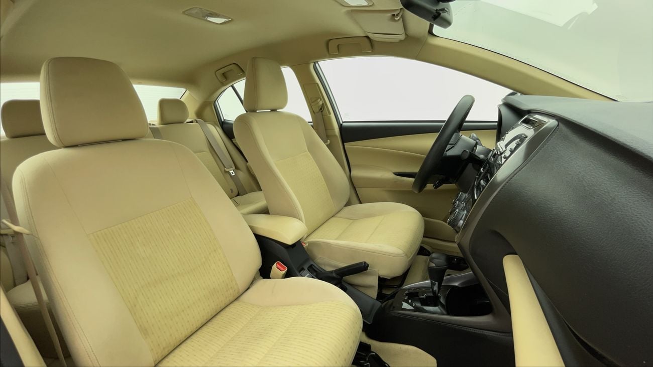 تويوتا يارس SE 1.5 | بدون دفعة مقدمة | اختبار القيادة في المنزل