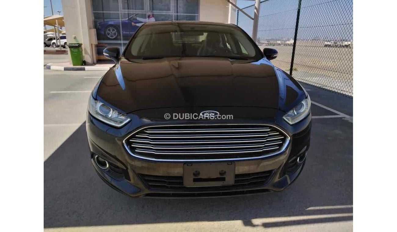 فورد فيوجن مواصفات خليجي فل اوبشن فتحه سقف بدون حوادث