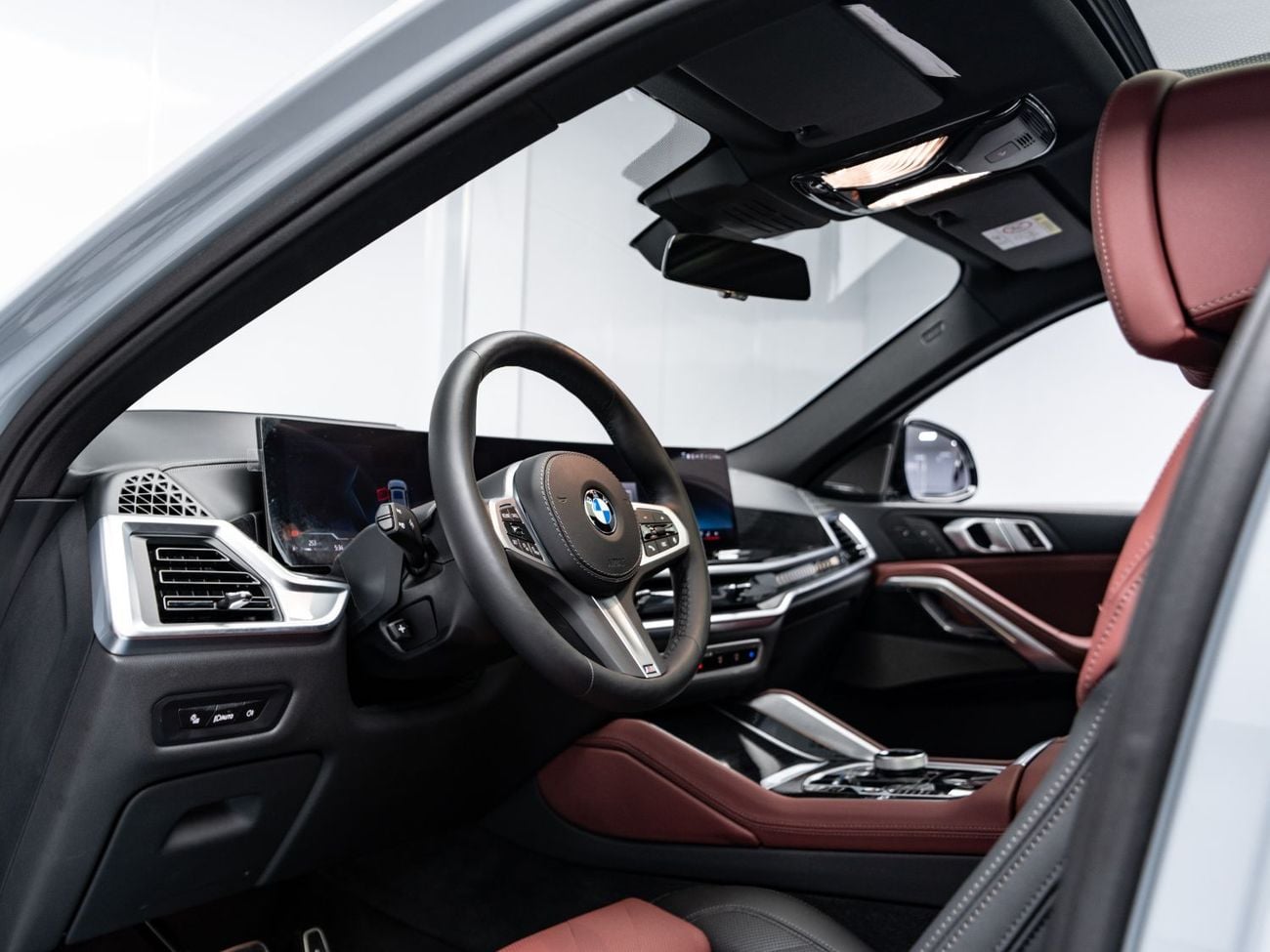 BMW X6 XDRIVE40I M SPORT BUY NOW, PAY 2027 | THE BLACKLINE STANDARD | BMW Warranty + Service Contract, GCC,