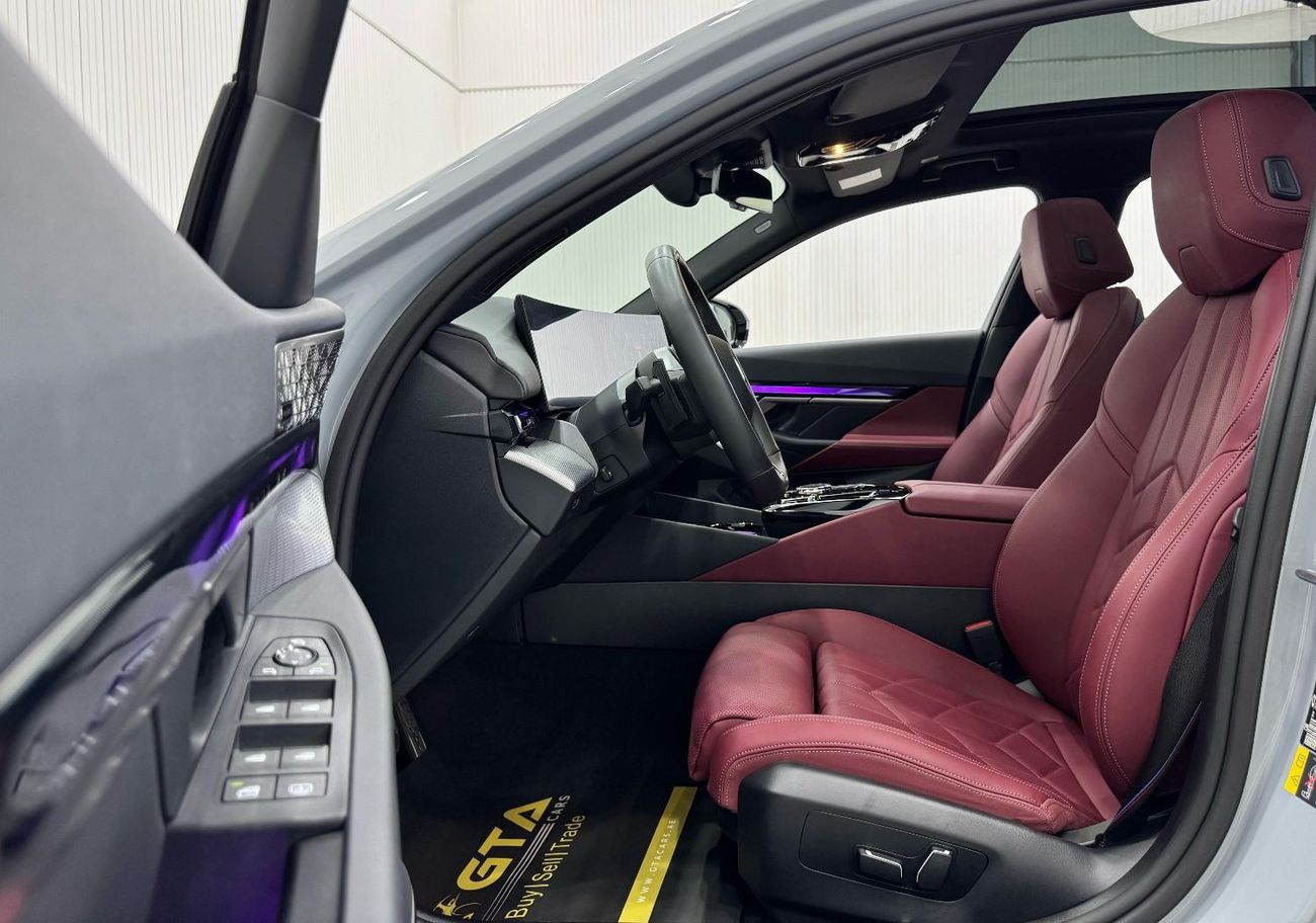 BMW i5 eDrive40 M-Sport 2024 BMW i5 eDrive40 M-Sport, 2030 BMW Warranty + Service Pack, 2032 BMW Battery Wa