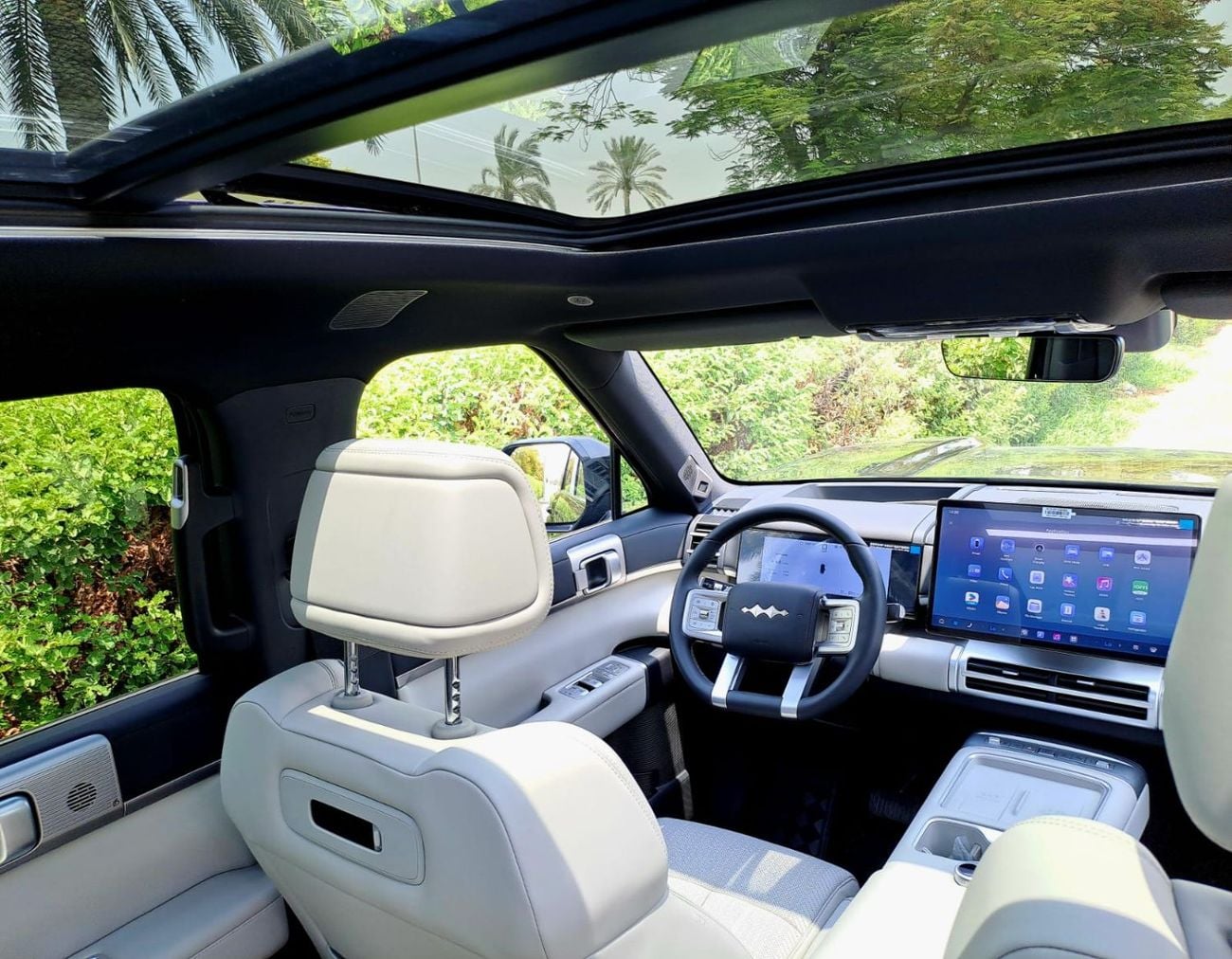 BYD Leopard 7 STD  (NON GCC) 2026 – Ultra 4wd 190km (Full Option) | Plug-in Hybrid (2477/-Monthly)