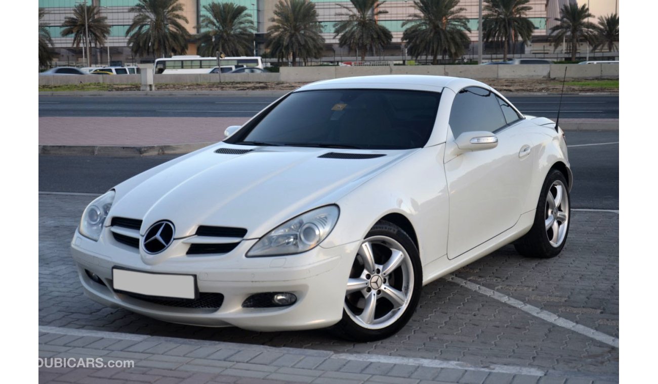 Mercedes-Benz SLK 200 Full Option in Excellent Condition