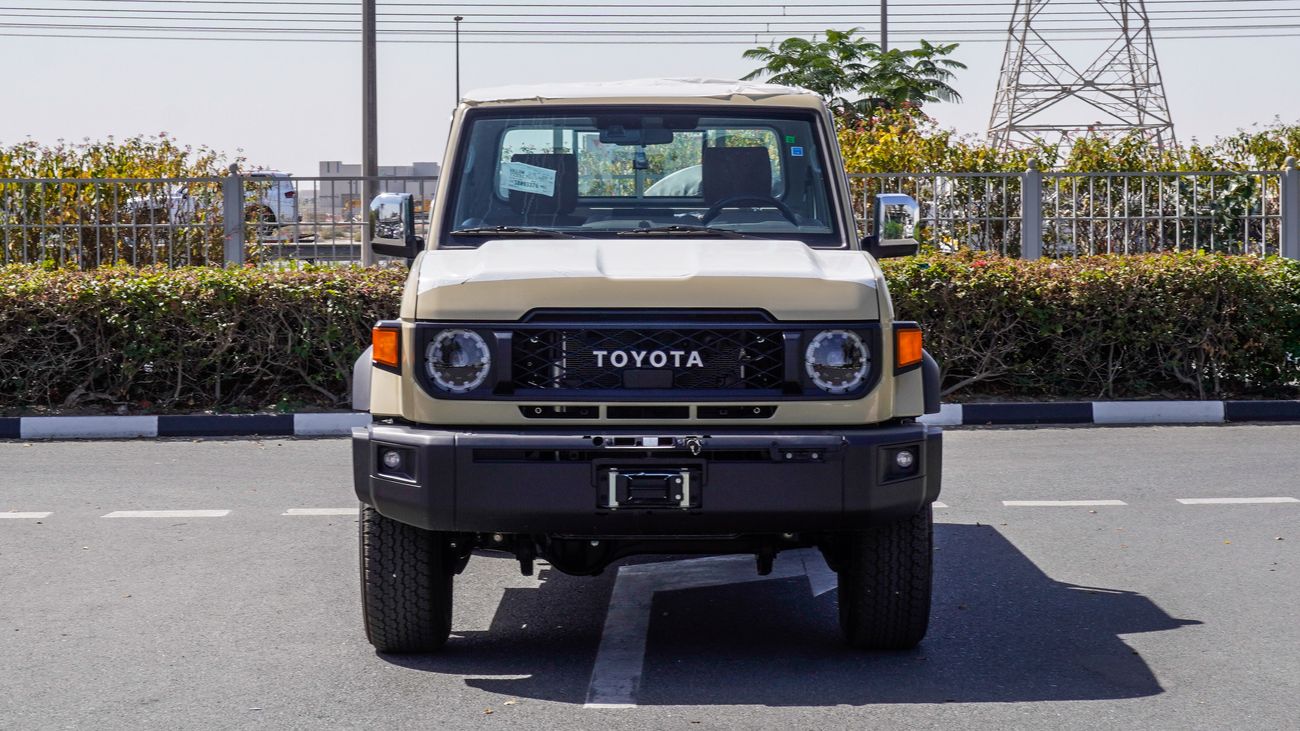 Toyota Land Cruiser Pick Up LX 4.0 L V6