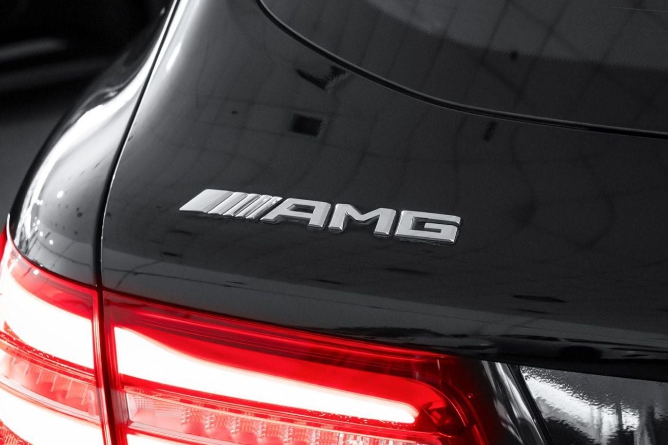 مرسيدس بنز GLC 63 AMG