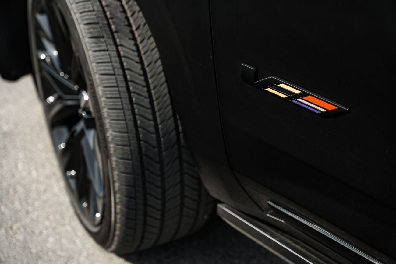 Cadillac Escalade Escalade-V 6.2L