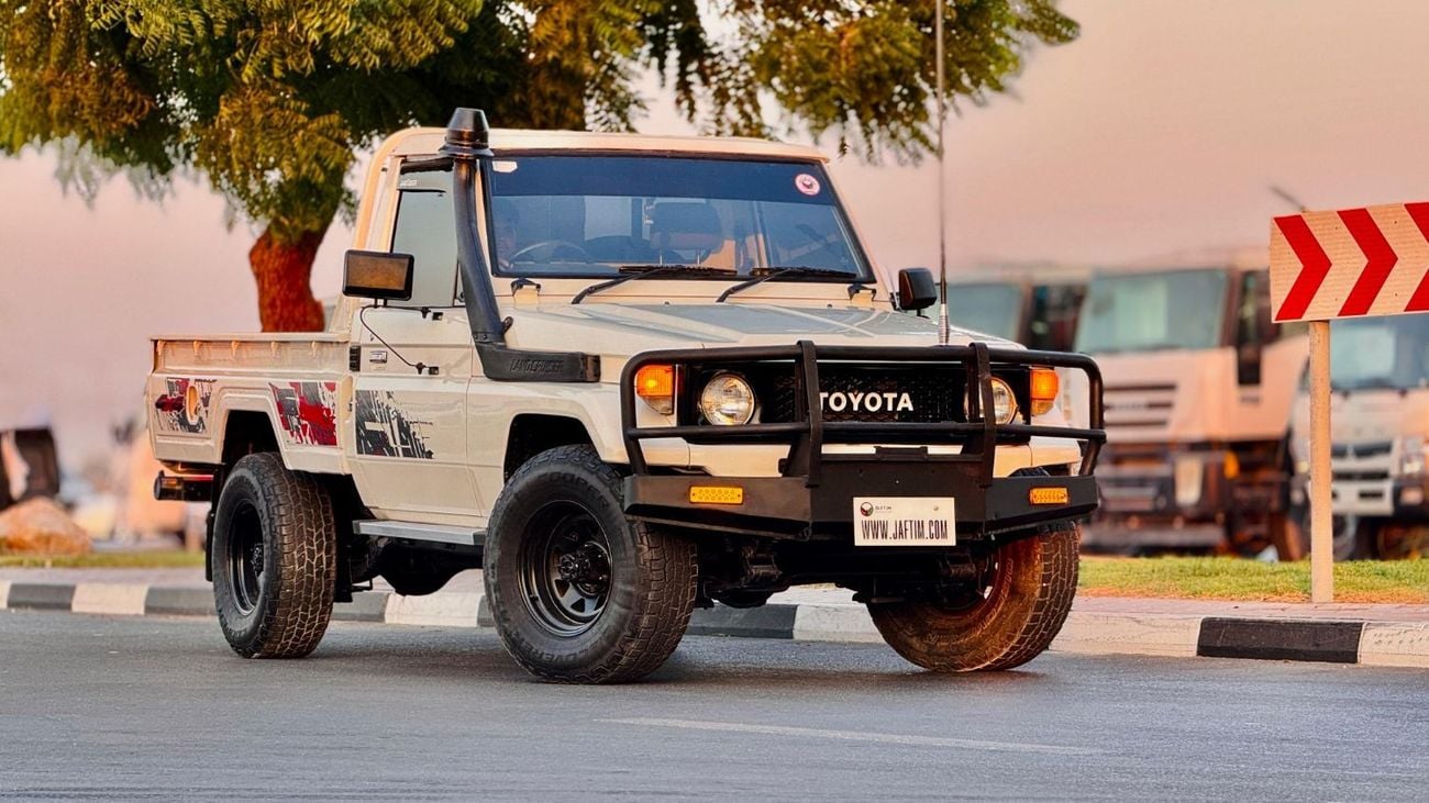 تويوتا لاند كروزر بيك آب SINGLE CABIN | RHD | 1990 | 4.0L DIESEL ENGINE | MAUNAL TRANSMISSION | AIR SNORKEL