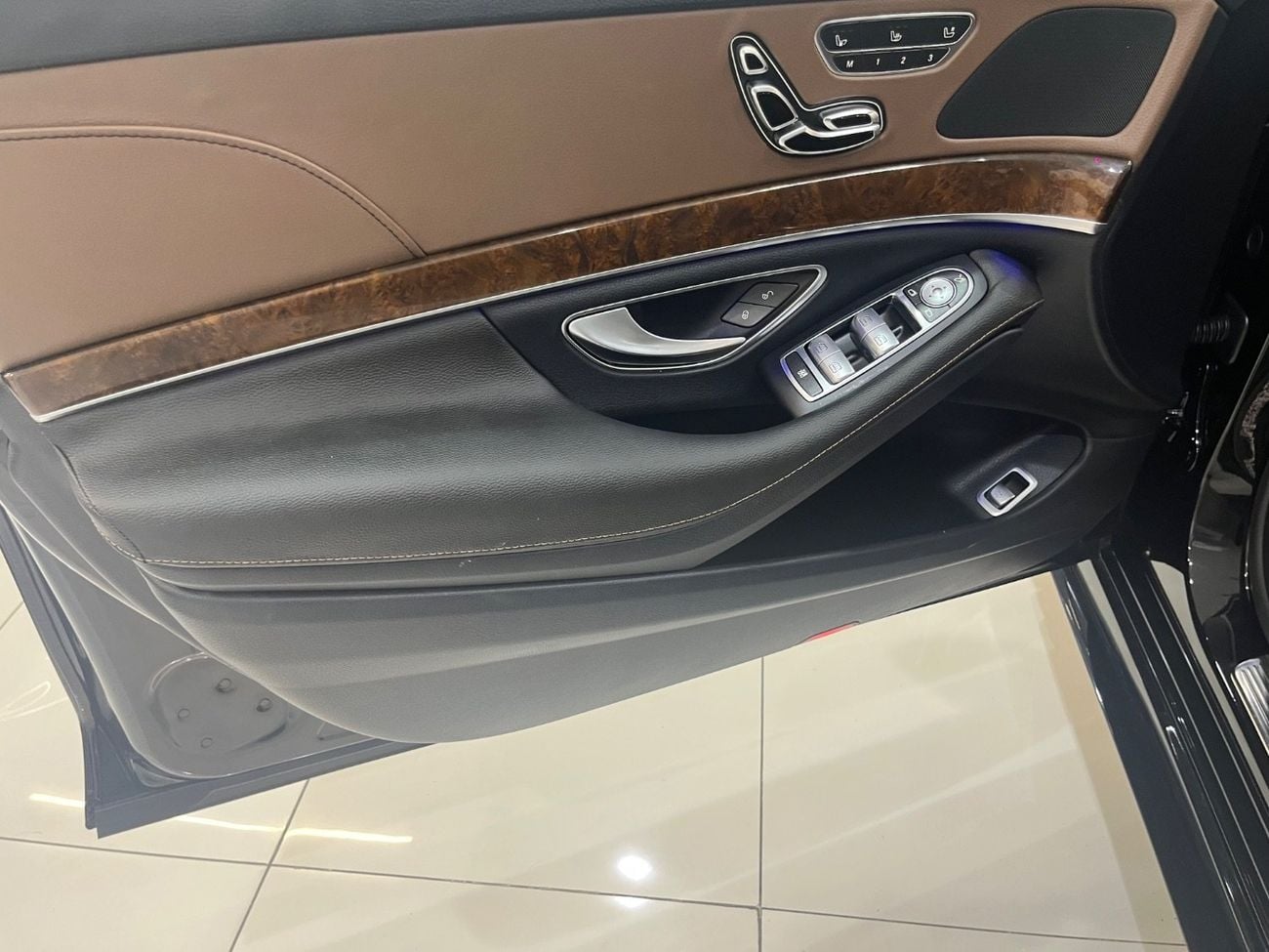 Mercedes Benz S400 STD