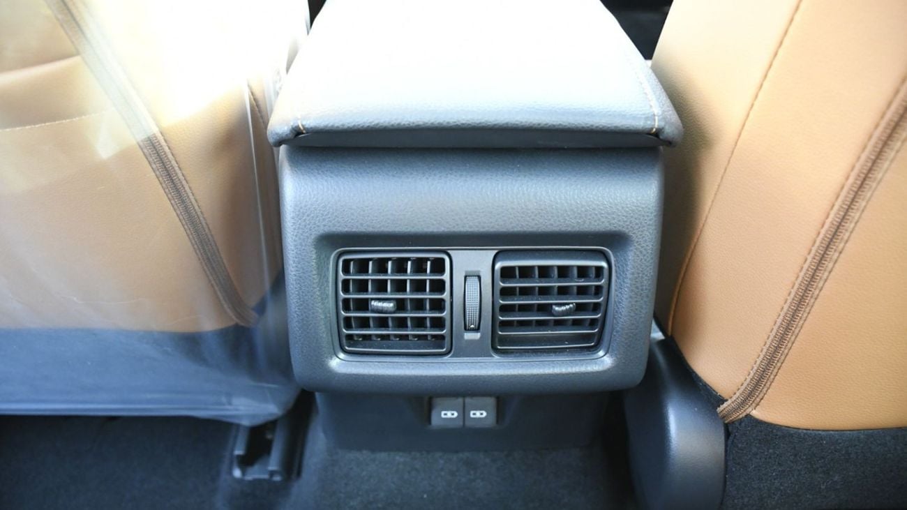 Toyota Camry GLE 2.5L Hybrid 2025YM