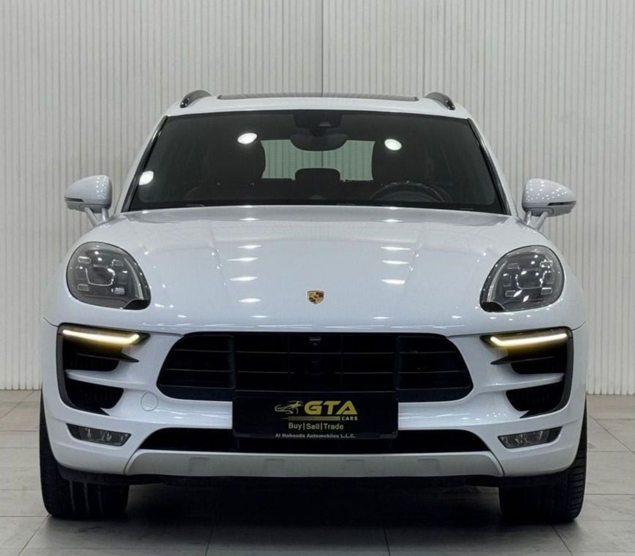 بورش ماكان GTS 3.0L (360 HP) 2017 Porsche Macan GTS, Service History, Fully Loaded, Carbon Fiber Package, GCC