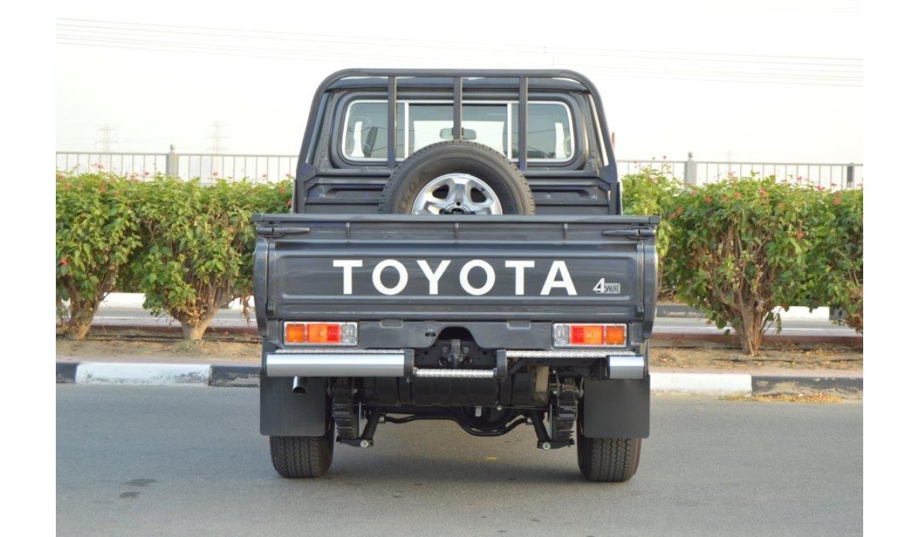 تويوتا لاند كروزر DOUBLE CAB PICK UP 4.2 DIESEL 4X4 WINCH