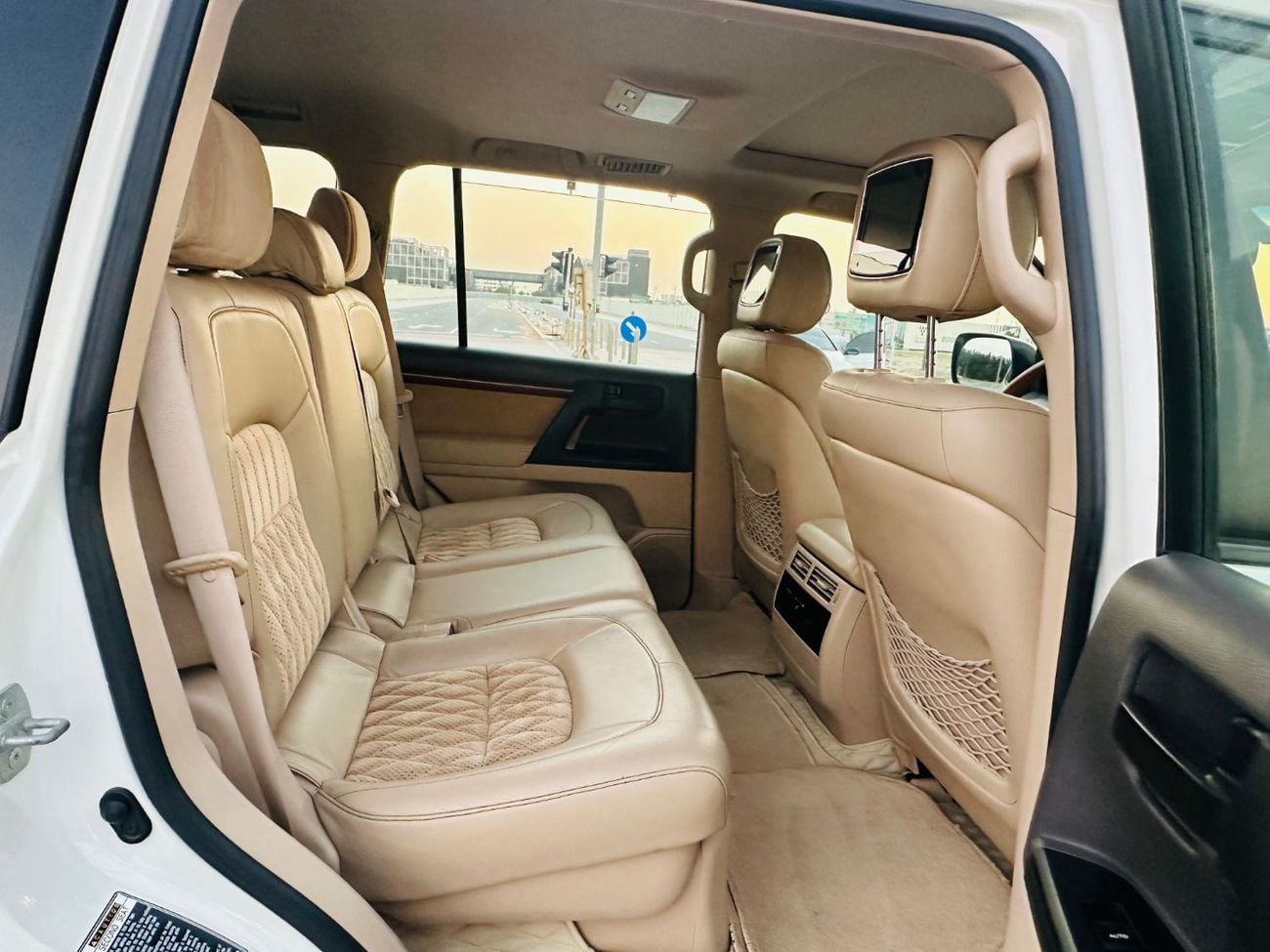 تويوتا لاند كروزر