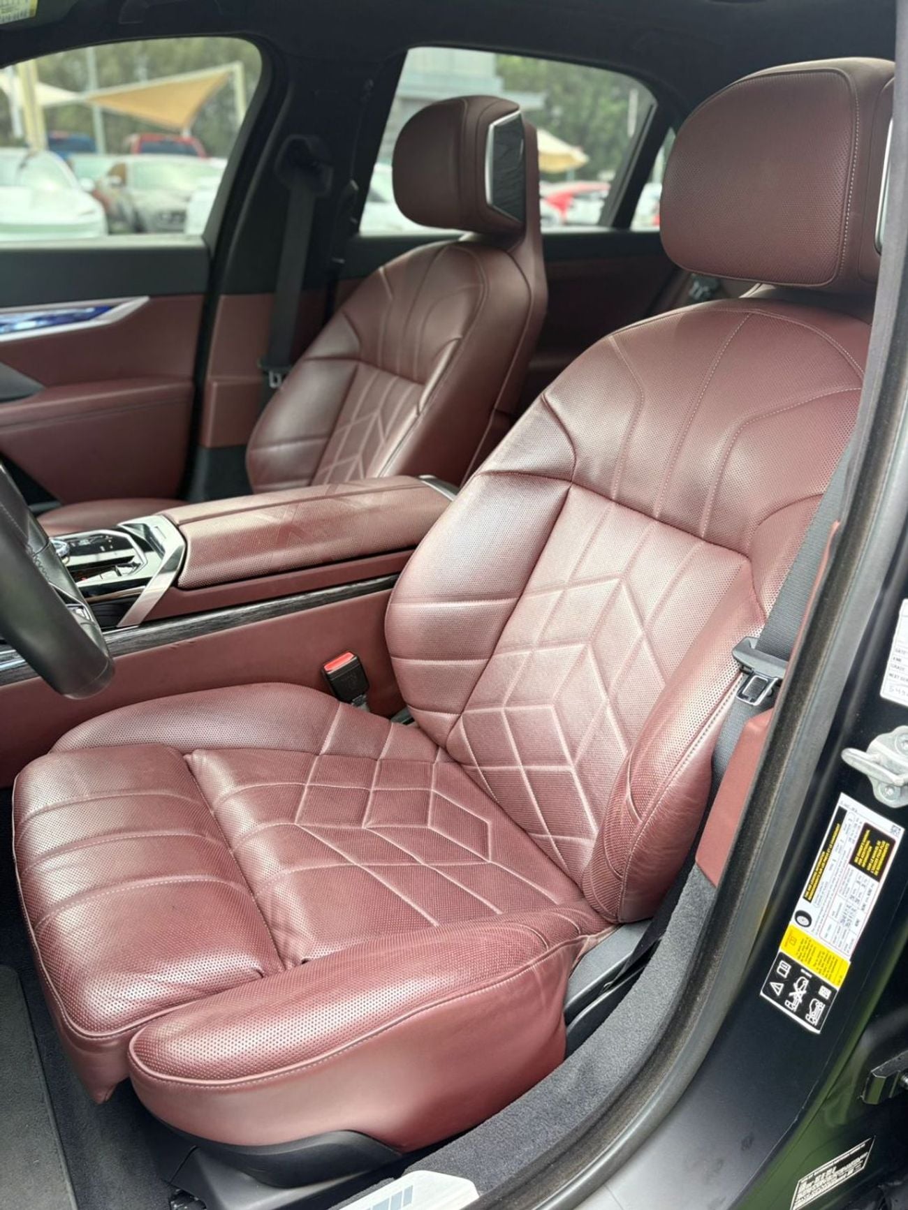 BMW 760i BMW 760I X DRIVE V VIP FULL OPTION PERFECT CONDITION NO ACCIDENT