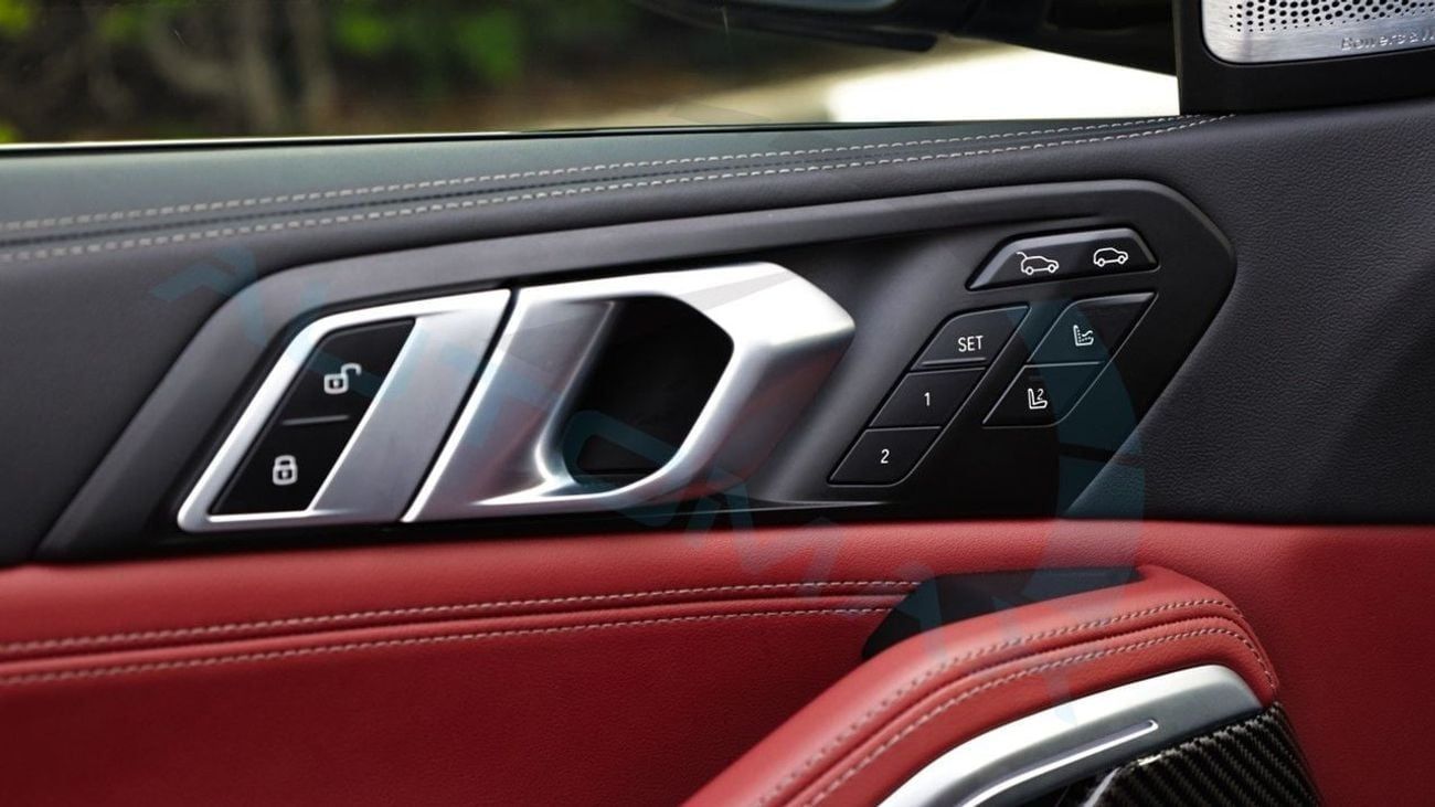 بي أم دبليو X6 XDRIVE 60i M SPORT 4.4L V8 AWD 2025 GCC 7000Km With 5 Years Warranty & Service @Official Dealer