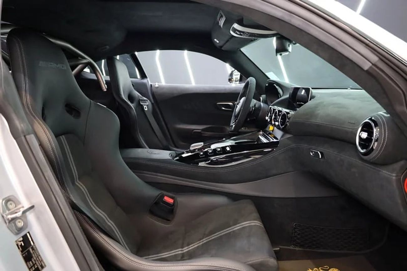 Mercedes-Benz AMG GT Black Series, Full Carbon Fiber Body Kit, AMG Track Package!!