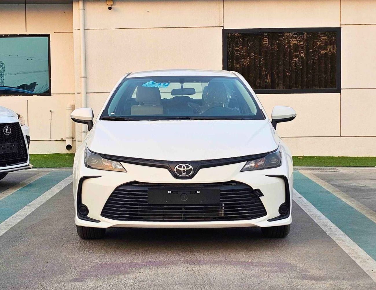 Toyota Corolla XLI E || 1.6L V4 PETROL || DVD / REAR PARKING SENSOR (CODE # XLI E)