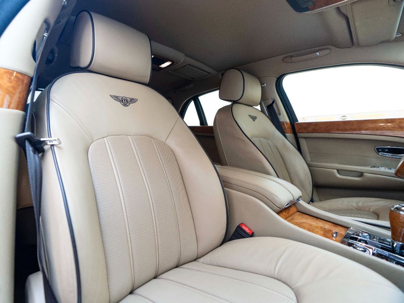 بنتلي مولسان Standard