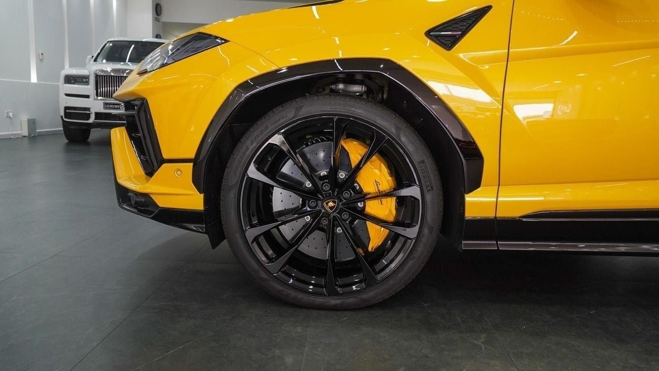 Lamborghini Urus LAMBORGHINI URUS 2024 GCC FULL OPTION UNDER WARRANTY AND CONTRACT SERVICE. IN EXCELLENT CONDITION