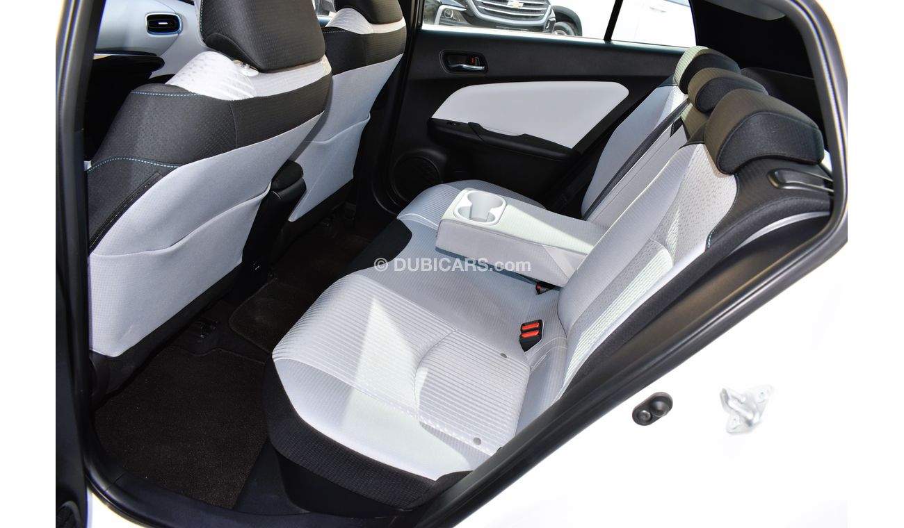 Toyota Prius AED 929 PM | 1.8L ECO HYBRID GCC WARRANTY