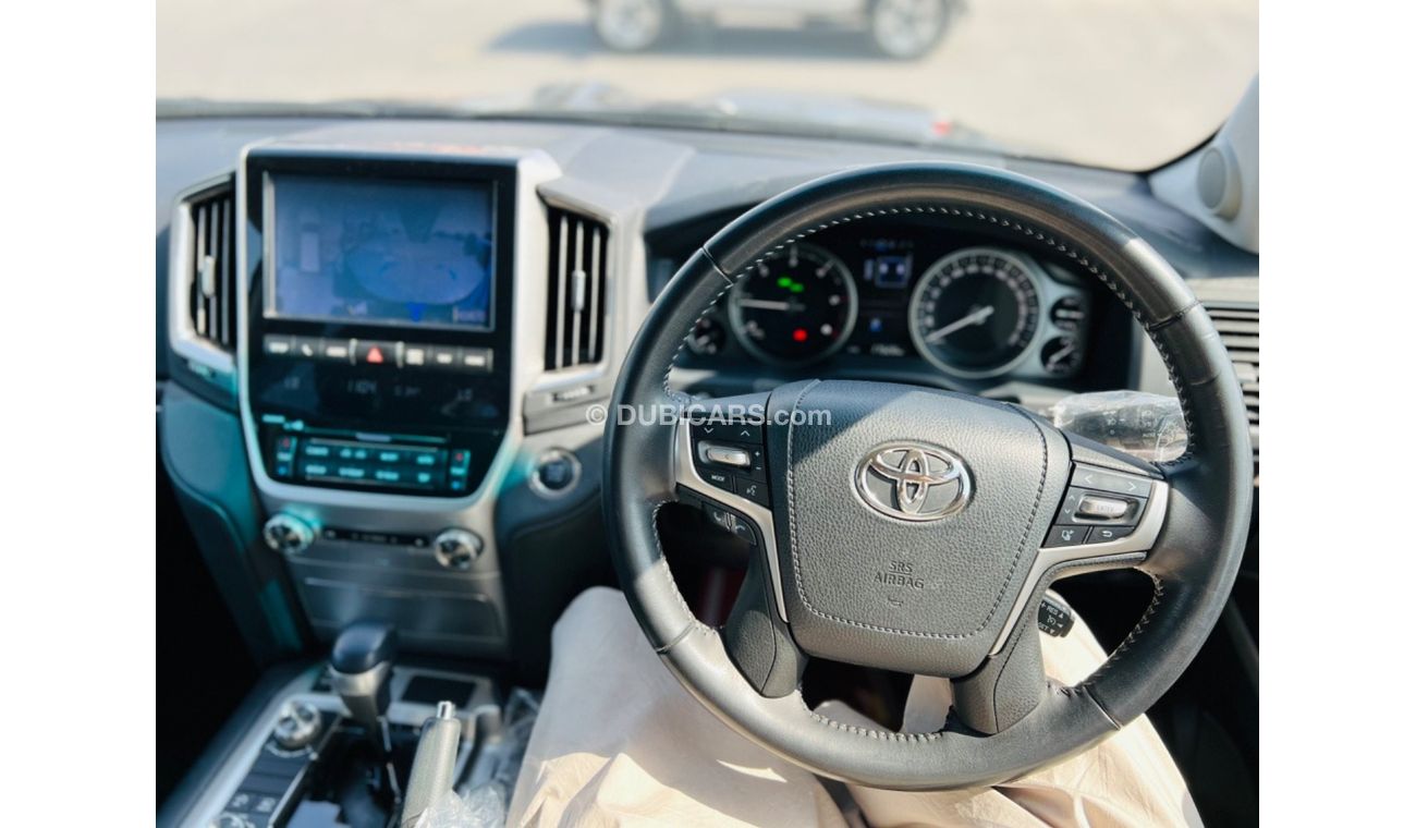Toyota Land Cruiser VXR