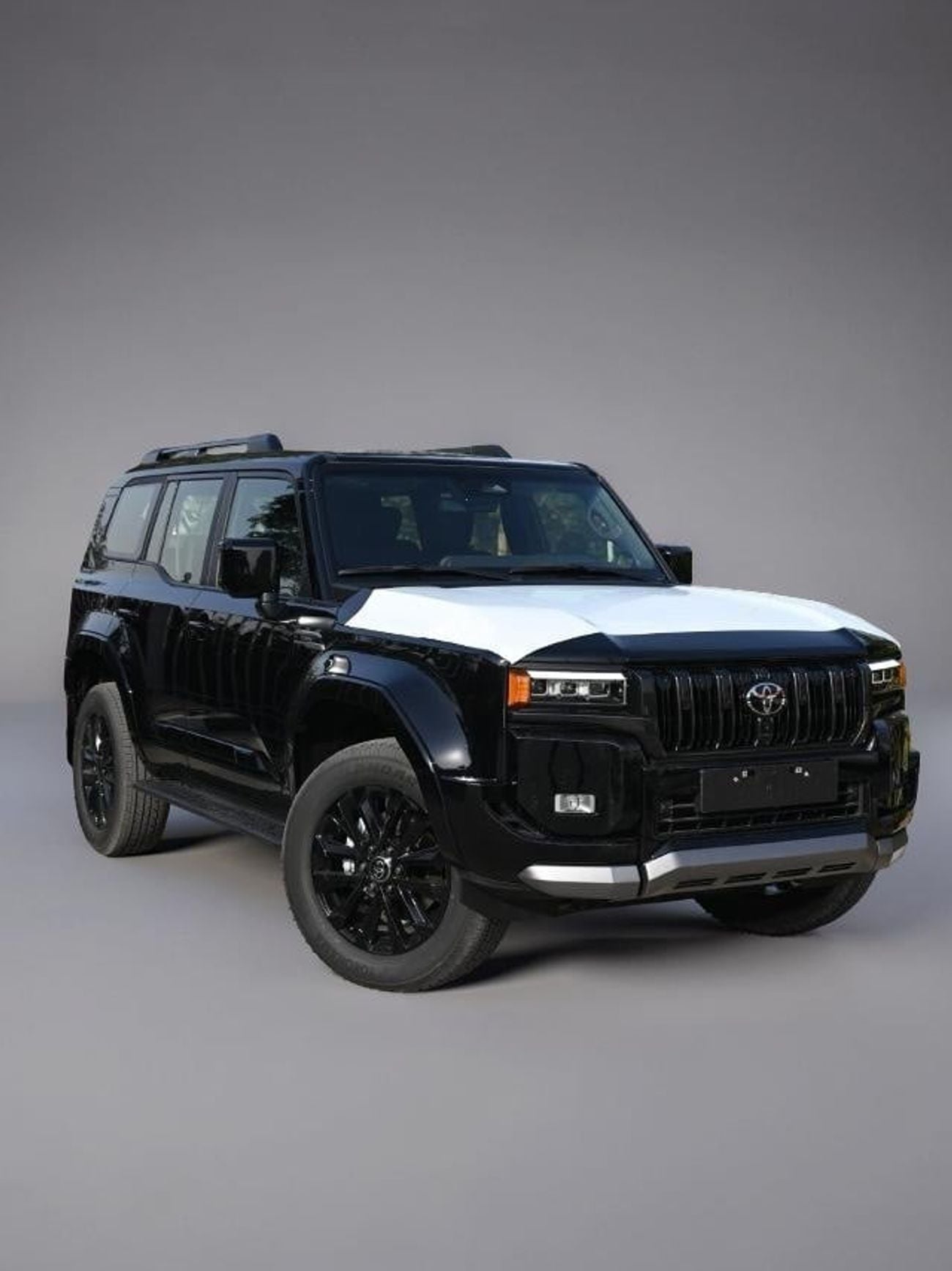 Toyota Prado VXR LUXURY 2.4