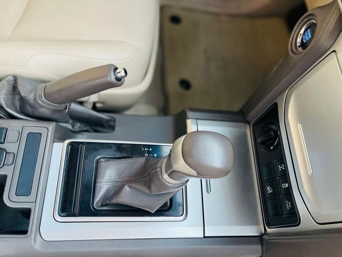 Toyota Prado Toyota Prado VXR V6 2018 full option