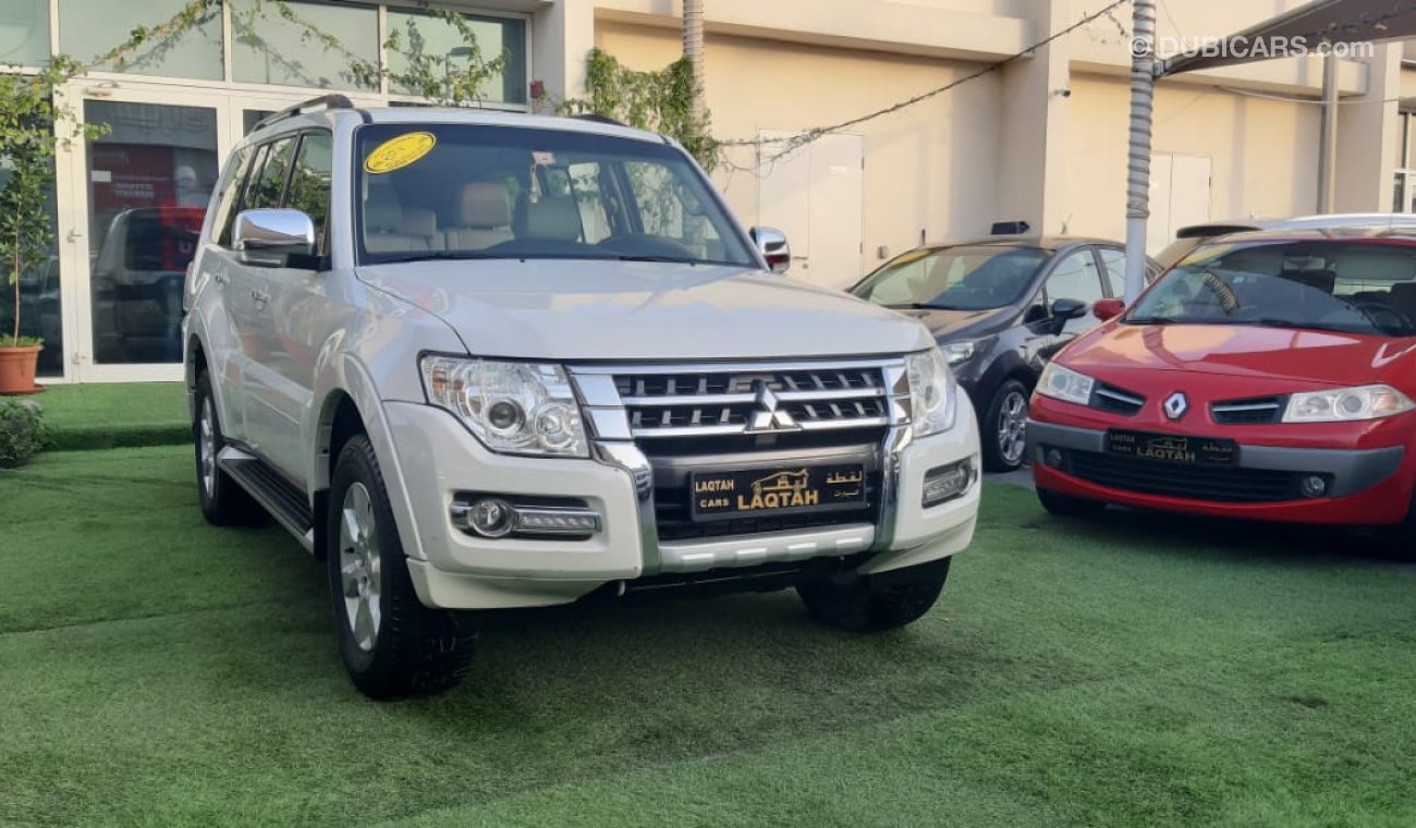 Mitsubishi Pajero GCC - agency maintenance - No. 2 without accidents - alloy wheels - excellent condition