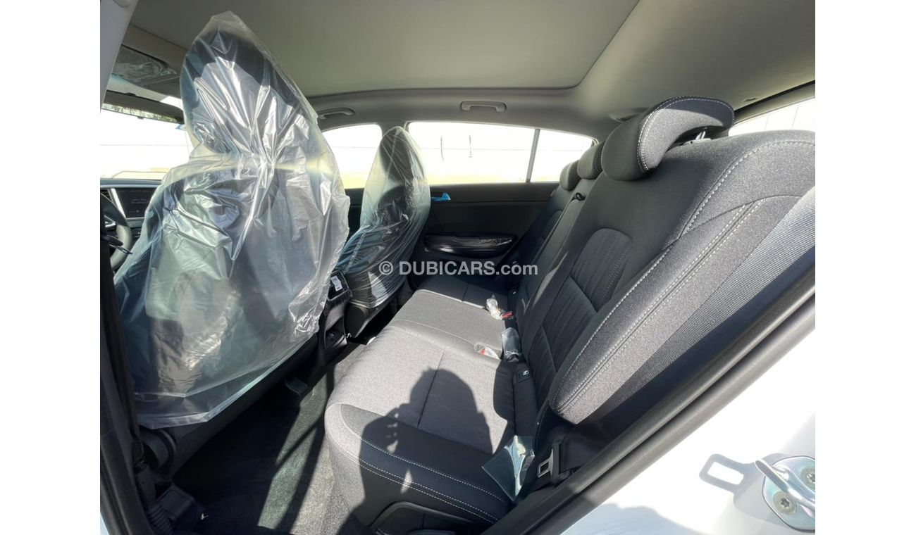 Kia Sportage KIA Sportage 1.6L Black Edition with panaromic Roof, Alloy wheels Apple car Play Model 2022