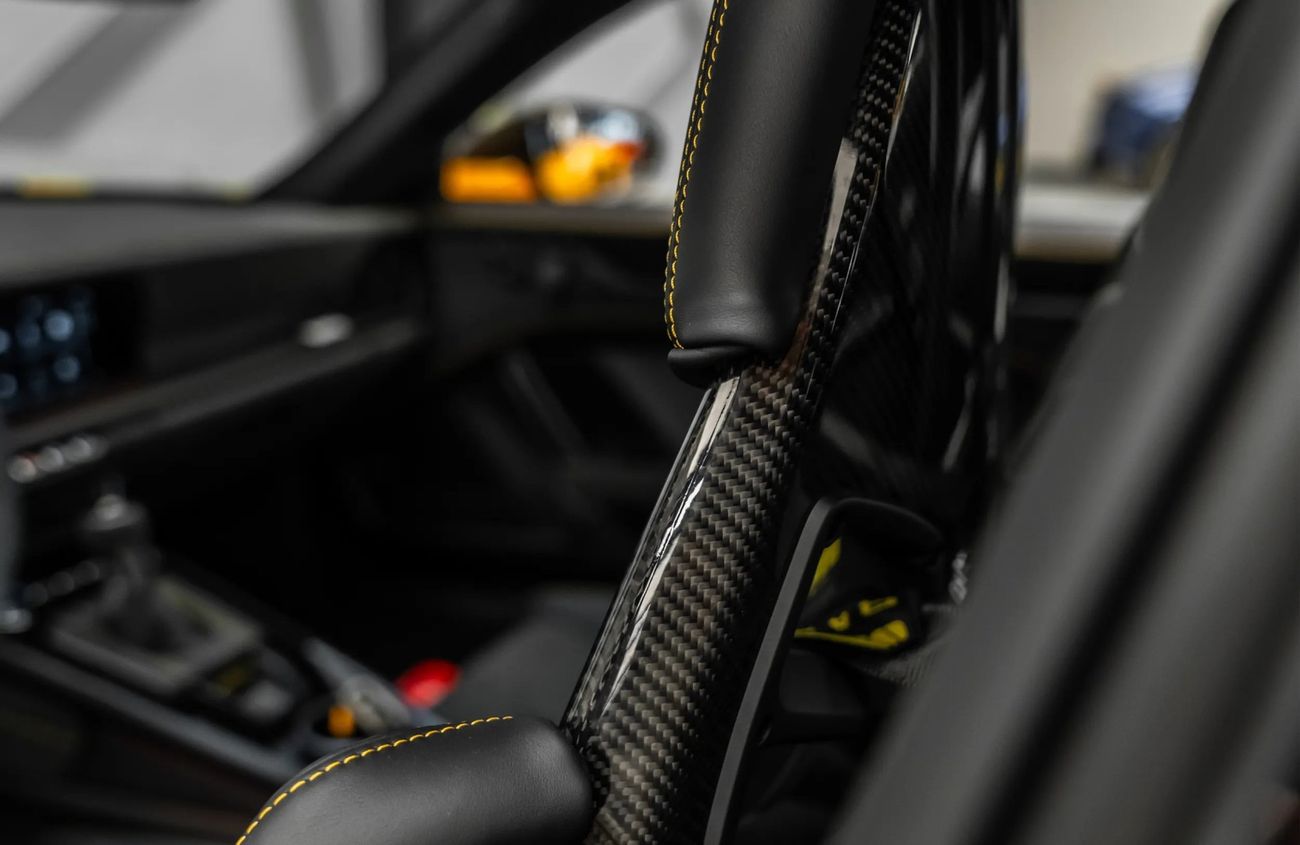 بورش 911 4.0L F-6 Naturally Aspirated Engine