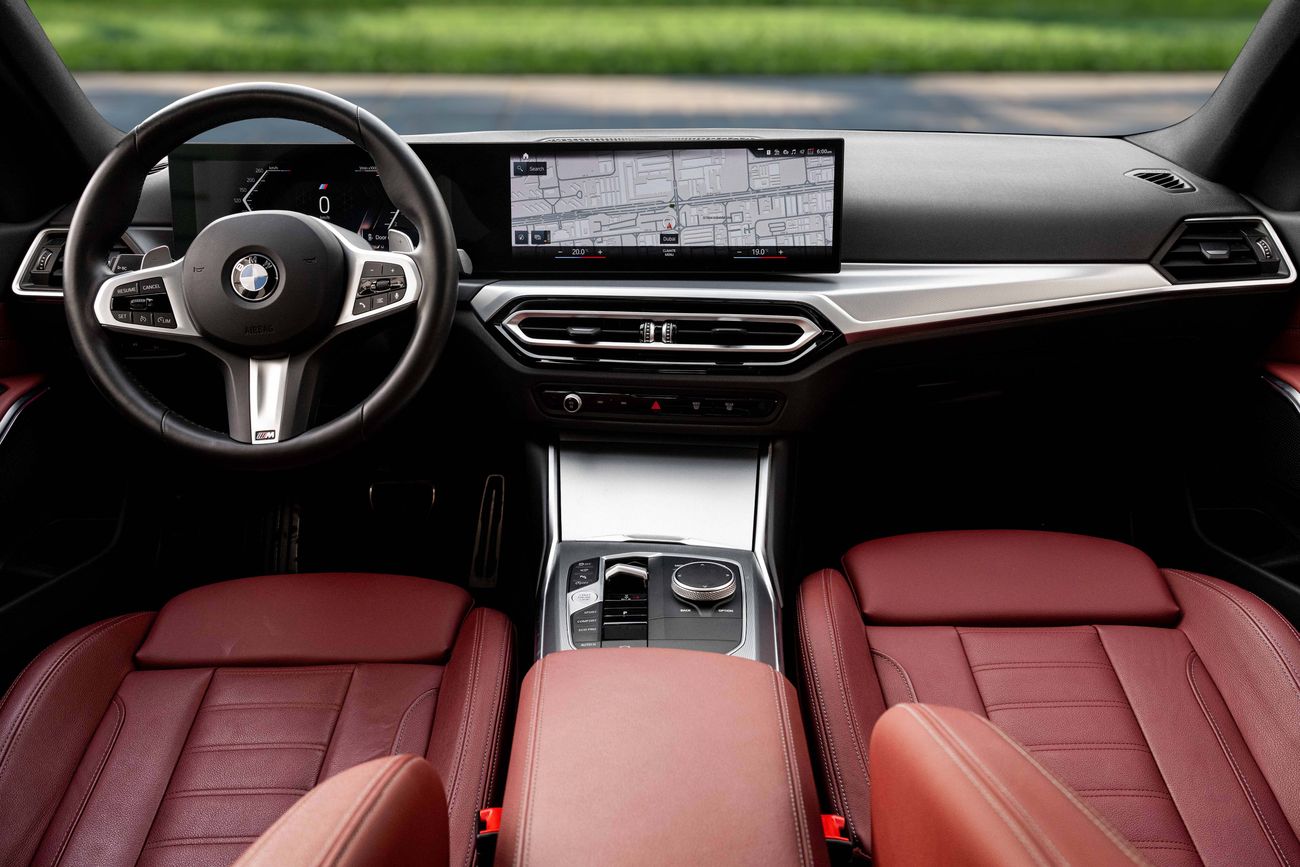 BMW 320i 320i M-Kit | 3,428 P.M | 0% Downpayment | BMW 3 Series M-Kit!