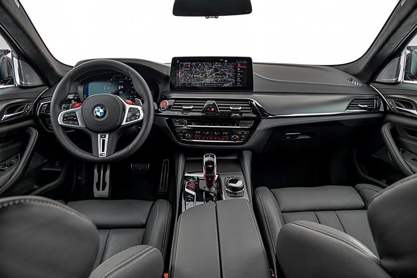 BMW M5 interior - Cockpit