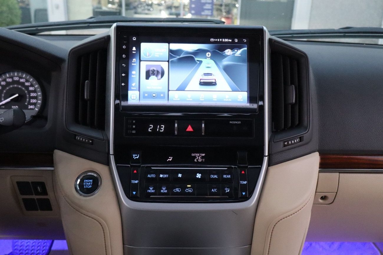 تويوتا لاند كروزر GXR 4.0L (271 HP) 4WD