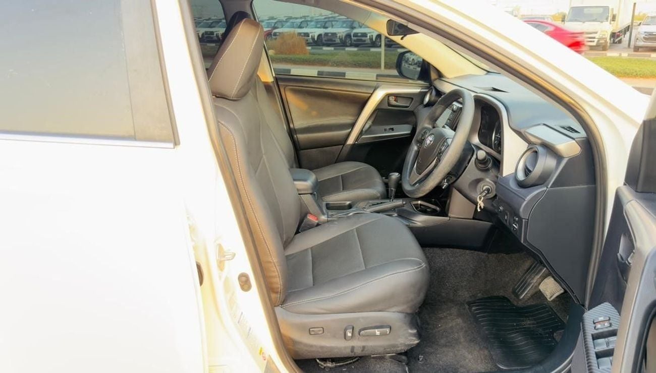 Toyota RAV4 LEATHER SEATS | BACK CAMERA | POWER SEATS | 2.2L DIESEL | 4WD | AUTOMATIC TRANSMISSION | RHD | 2018