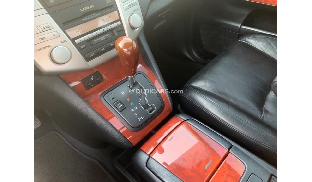 Lexus RX 330 JAPAN SPECS PANORAMIC ROOF